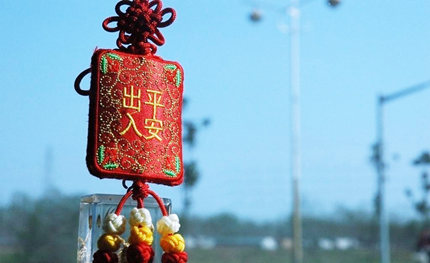 華體照明智慧路燈的安全“組合拳”，助力武漢建設(shè)智慧平安小區(qū)